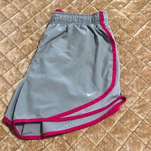 Nike Dri-Fit Women’s Shorts. Gray and Pink. Size L